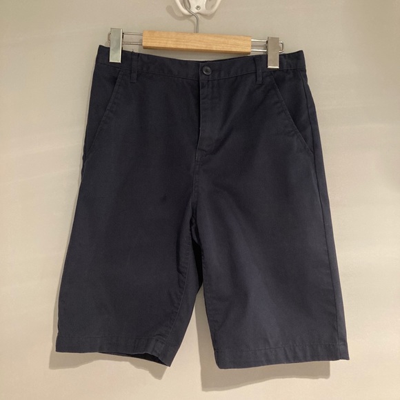 Old navy-Piacente uniform shorts - Picture 5 of 10